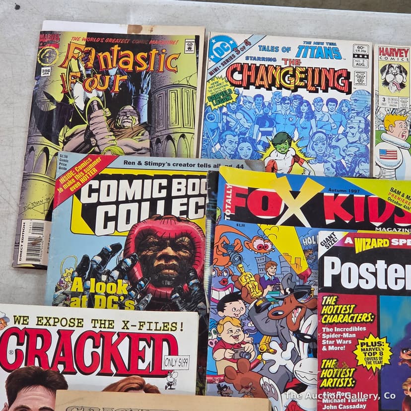 Mixed Vintage Comics, Magazines & Media Lot of 16 โ photo 2