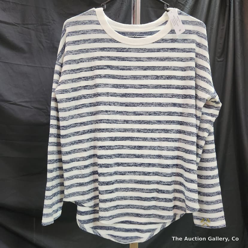Time and Tru Striped Long-Sleeve Top, Size Small, NWT β photo 2