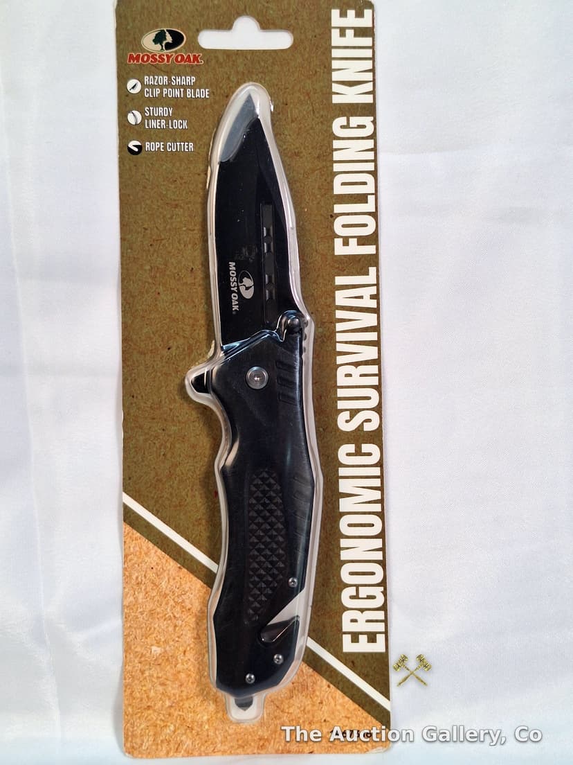 Mossy Oak Ergonomic Survival Folding Knife, New in Package