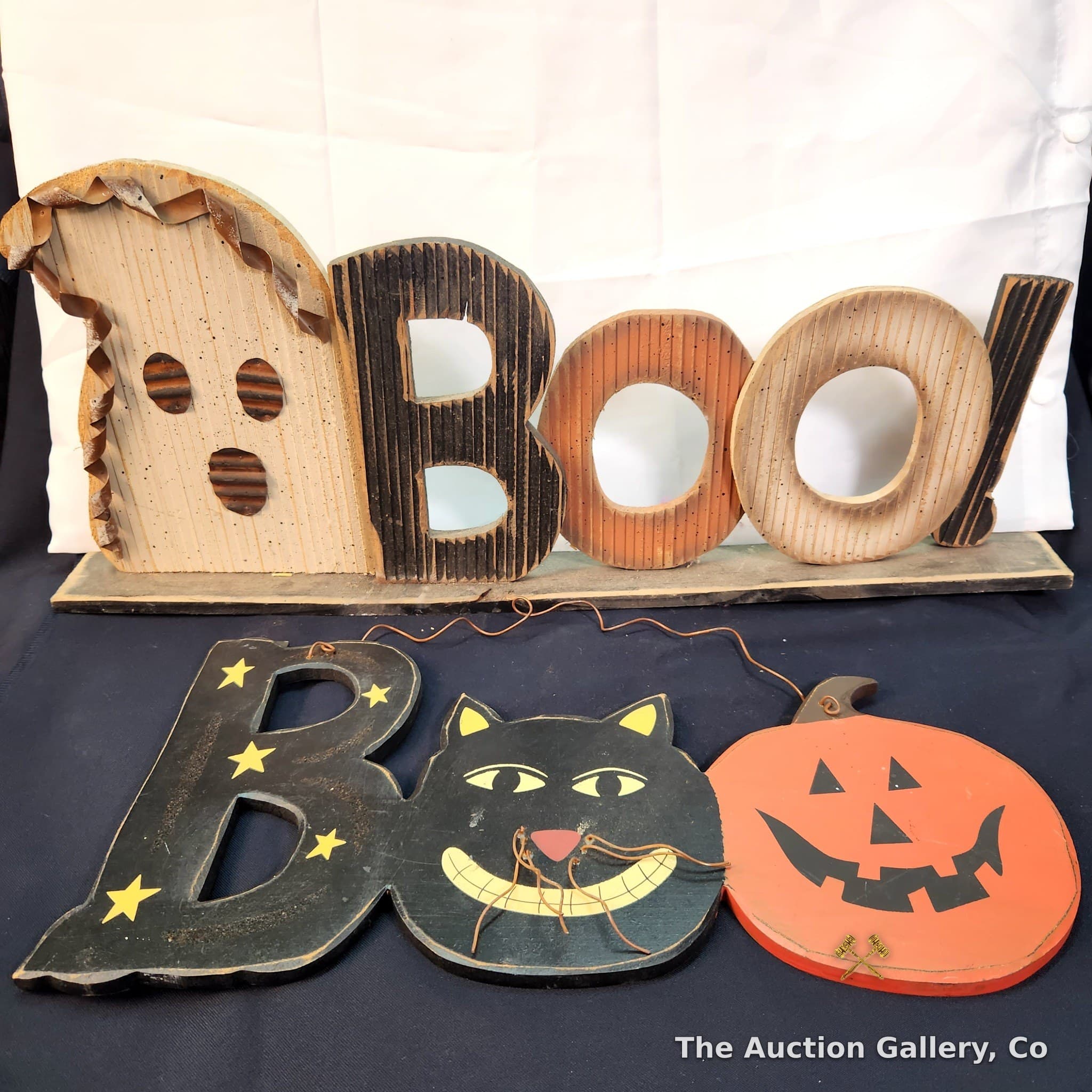 Halloween Wooden BOO Decor, Tabletop Sign and Hanging Sign