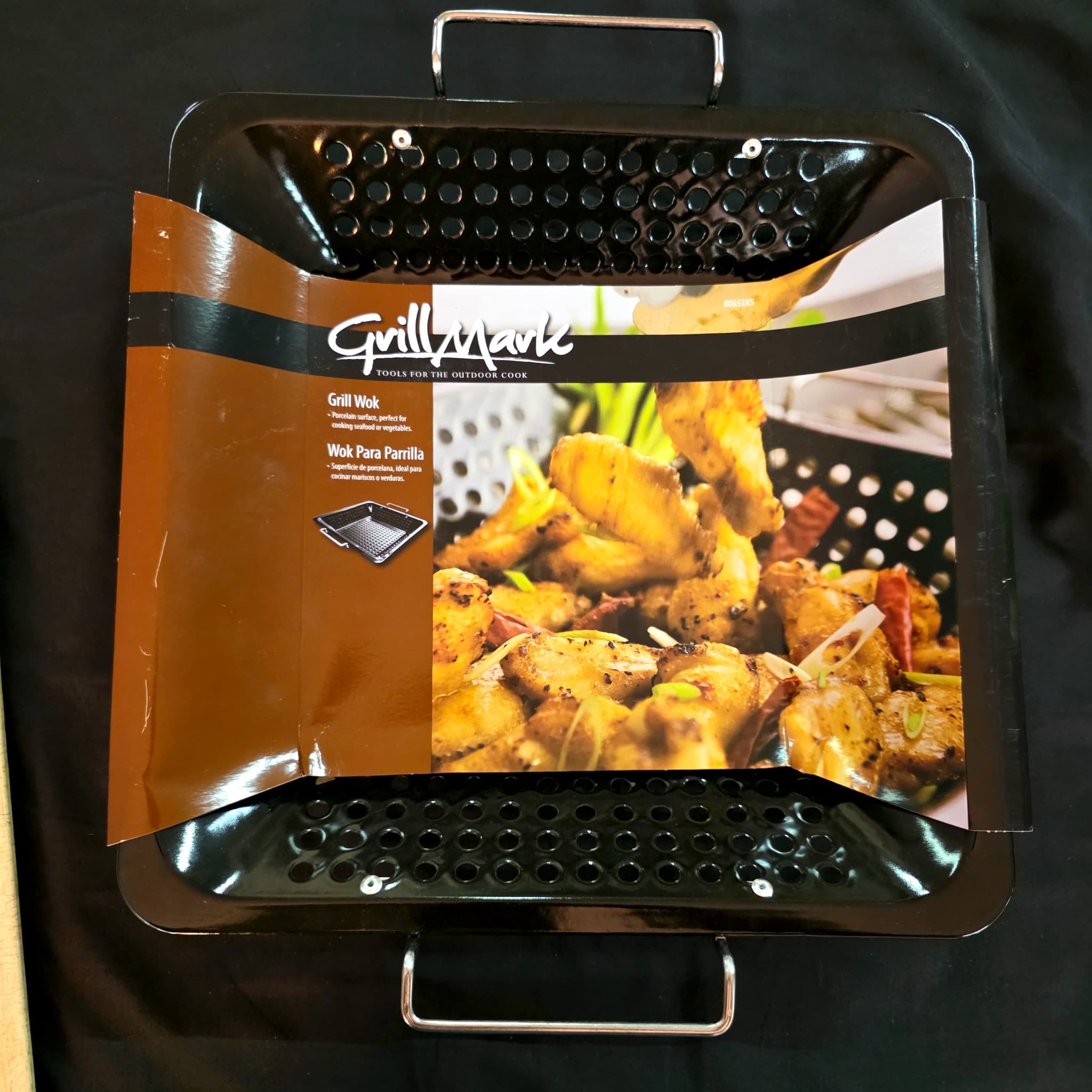 GrillMark Porcelain Grill Wok, 12" x 12"