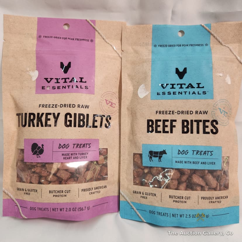 Dog Treat & Toy Lot β Vital Essentials, Caledon Farms, Spunky Pup β photo 3