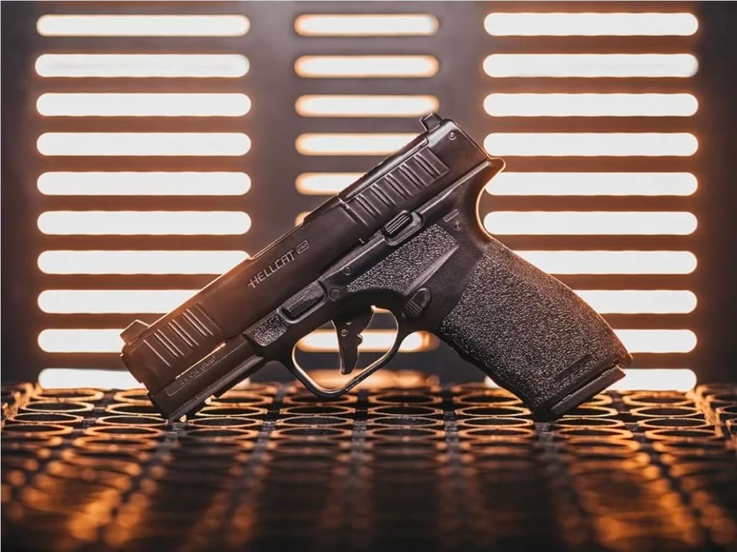 Springfield Armory Hellcat Pro CO2 BB Pistol air Pistol, Outdoor, Metal
