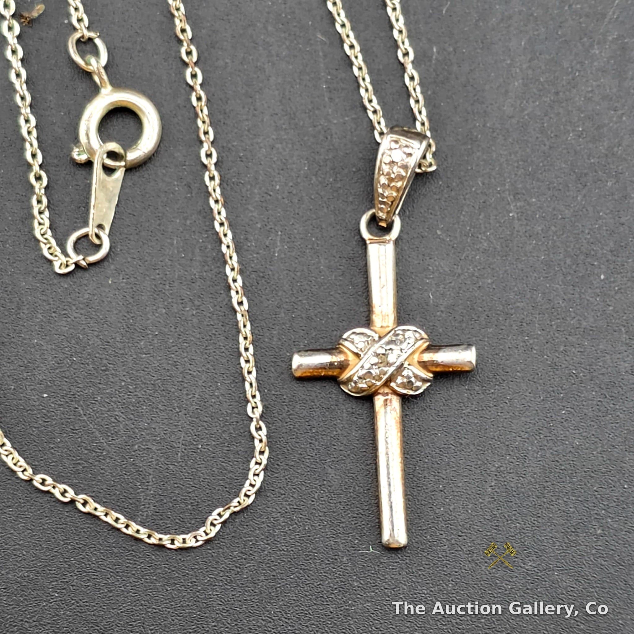 925 Silver Cross Pendant Necklace, 18" Chain