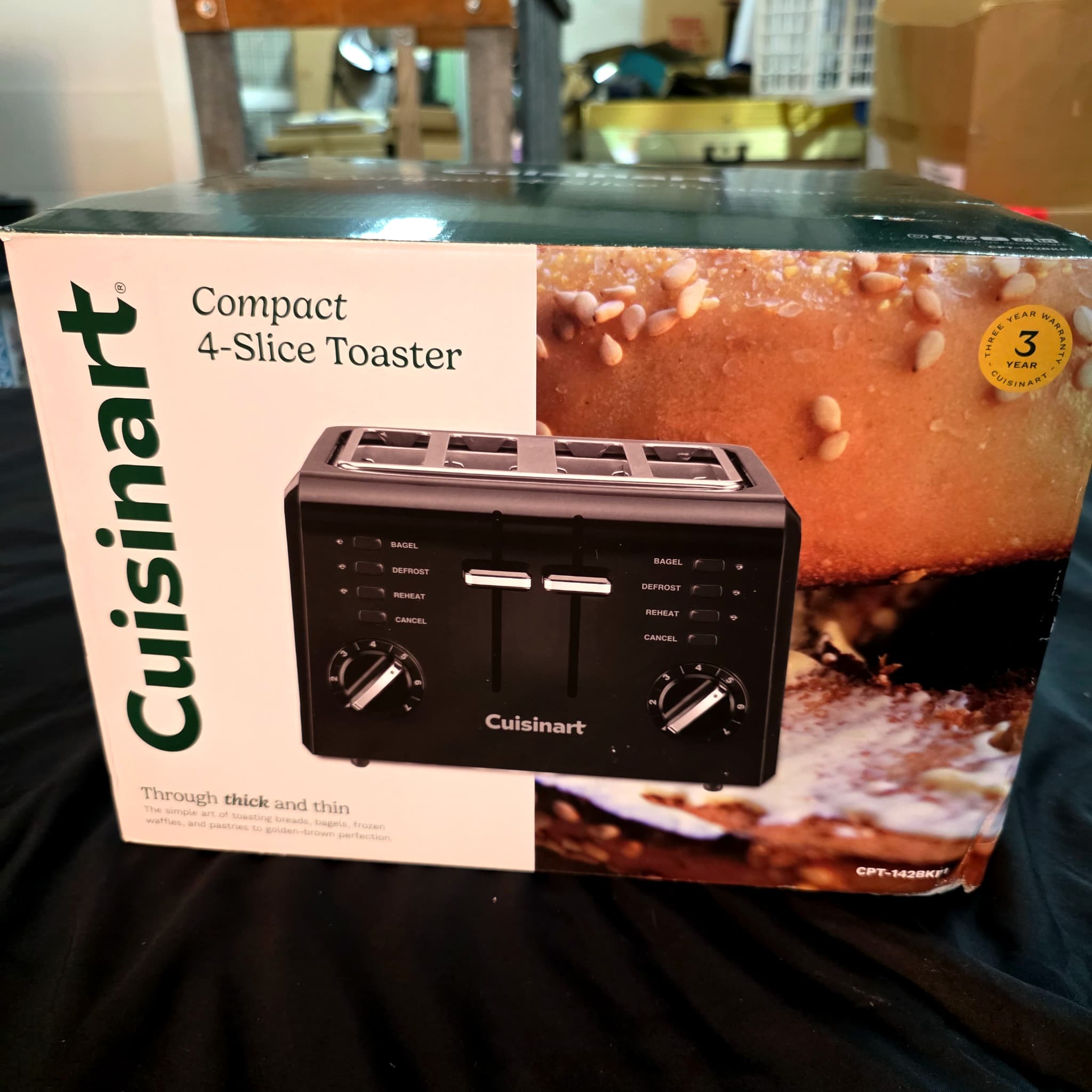 Cuisinart Compact 4-Slice Toaster, Brand New