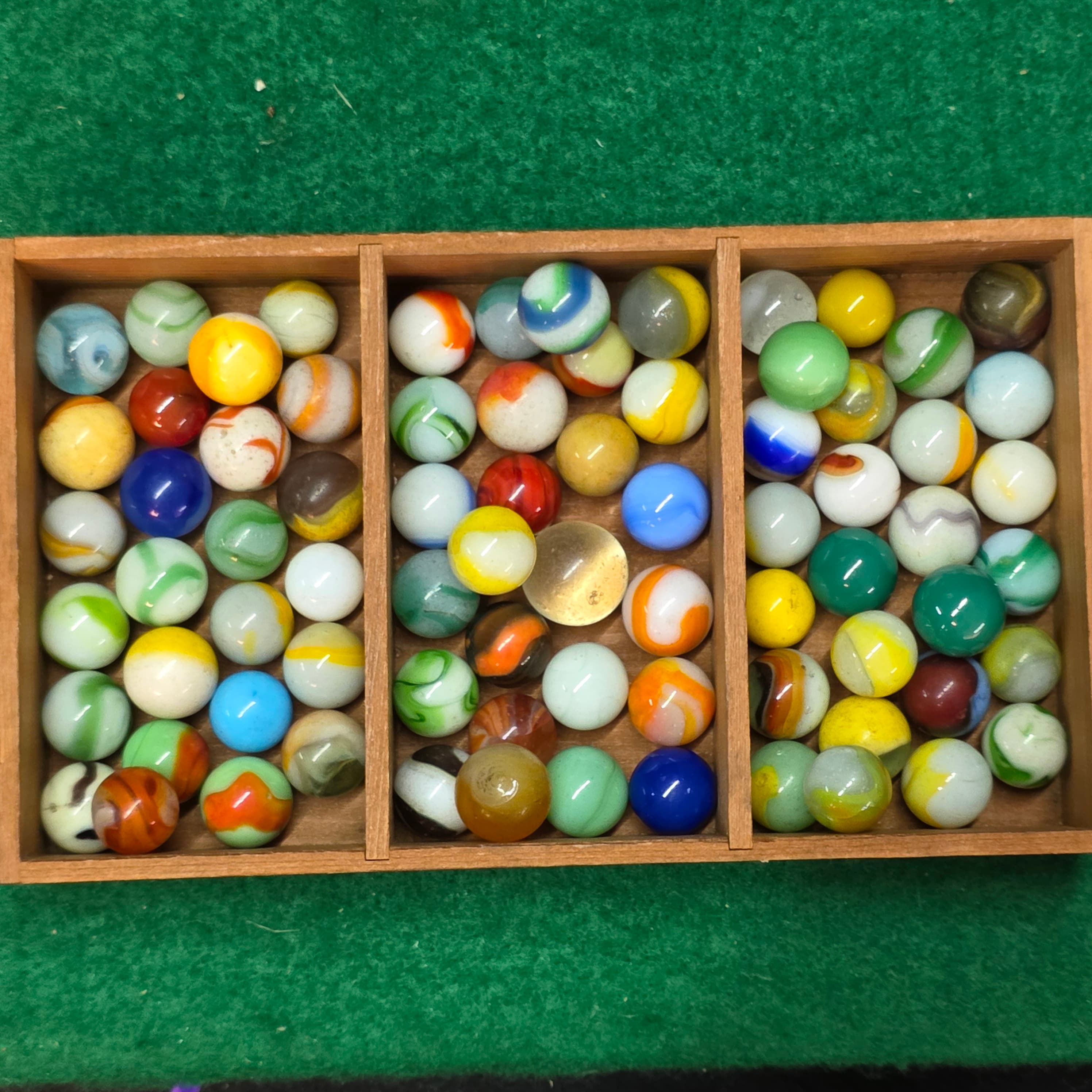 Vintage Glass Marbles Collection, Large Mixed Lot, tray not included.