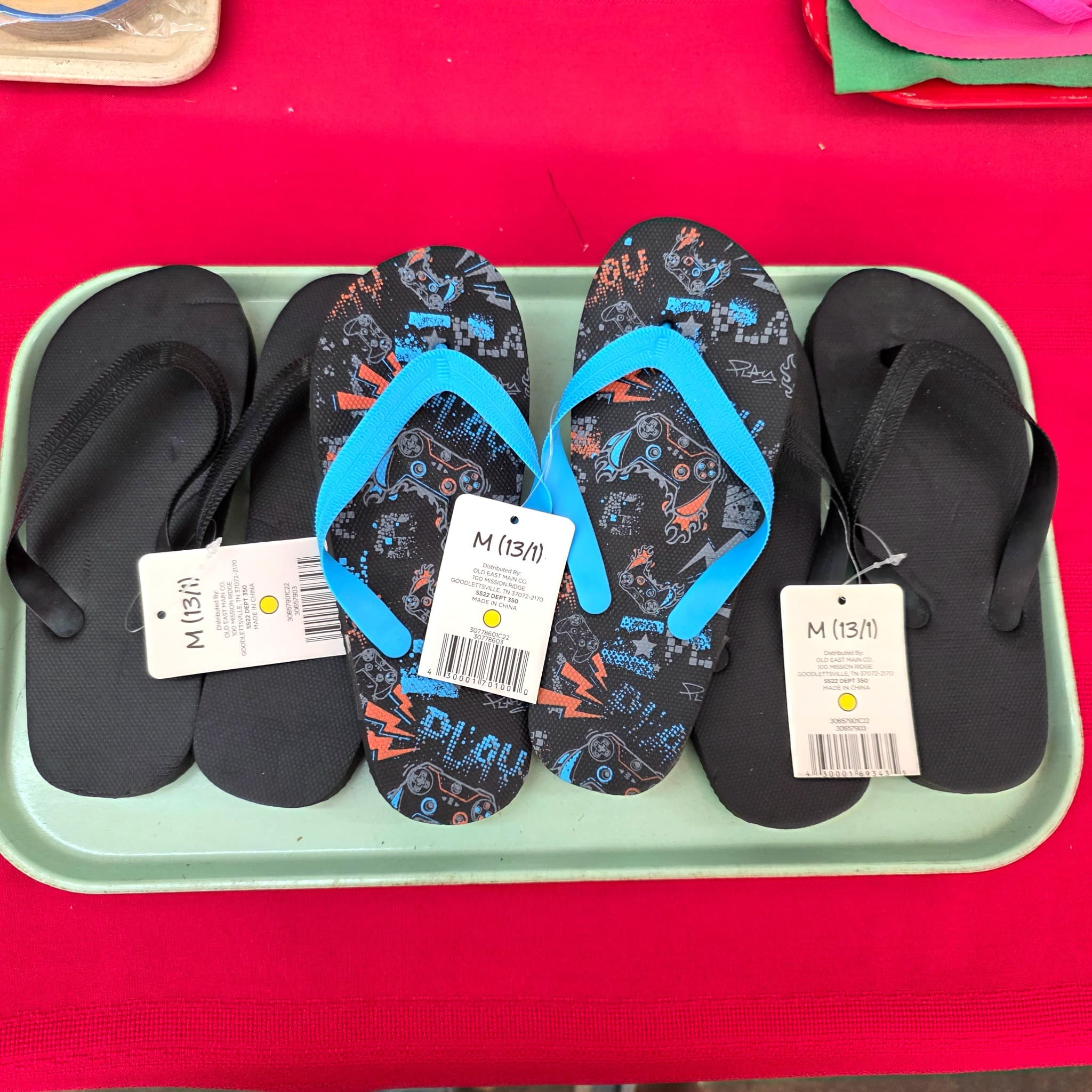 Kids Flip-Flops, 3 Pairs, Size Medium (13/1)