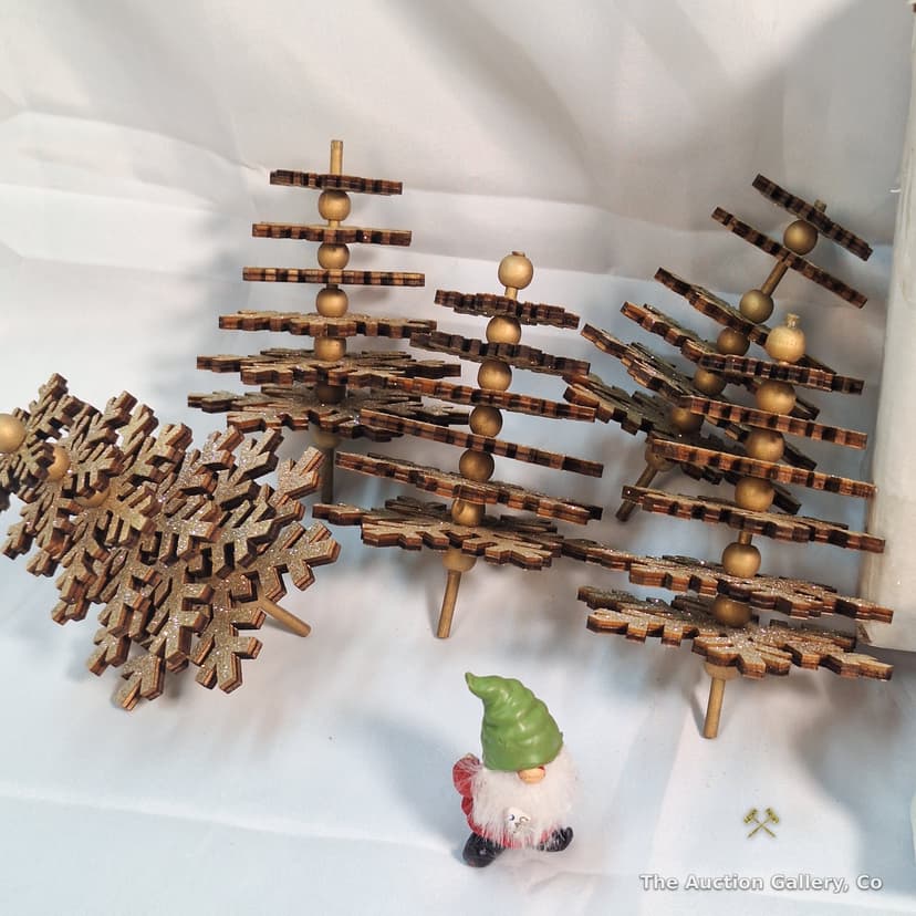 Christmas Lot โ Wooden Trees, Stocking Holder, Gnome, Light Necklace โ photo 2