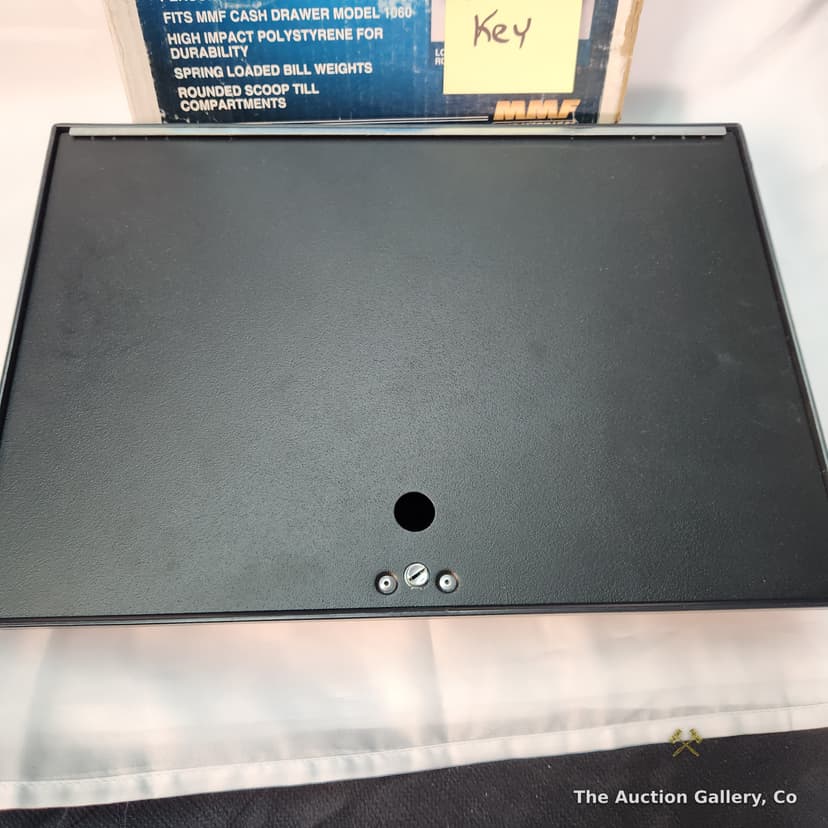 MMF Cash Tray with Box, No Key, Lock Removed β photo 4