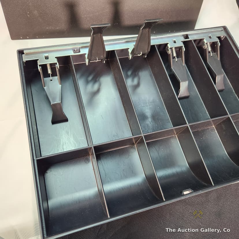 MMF Cash Tray with Box, No Key, Lock Removed β photo 7