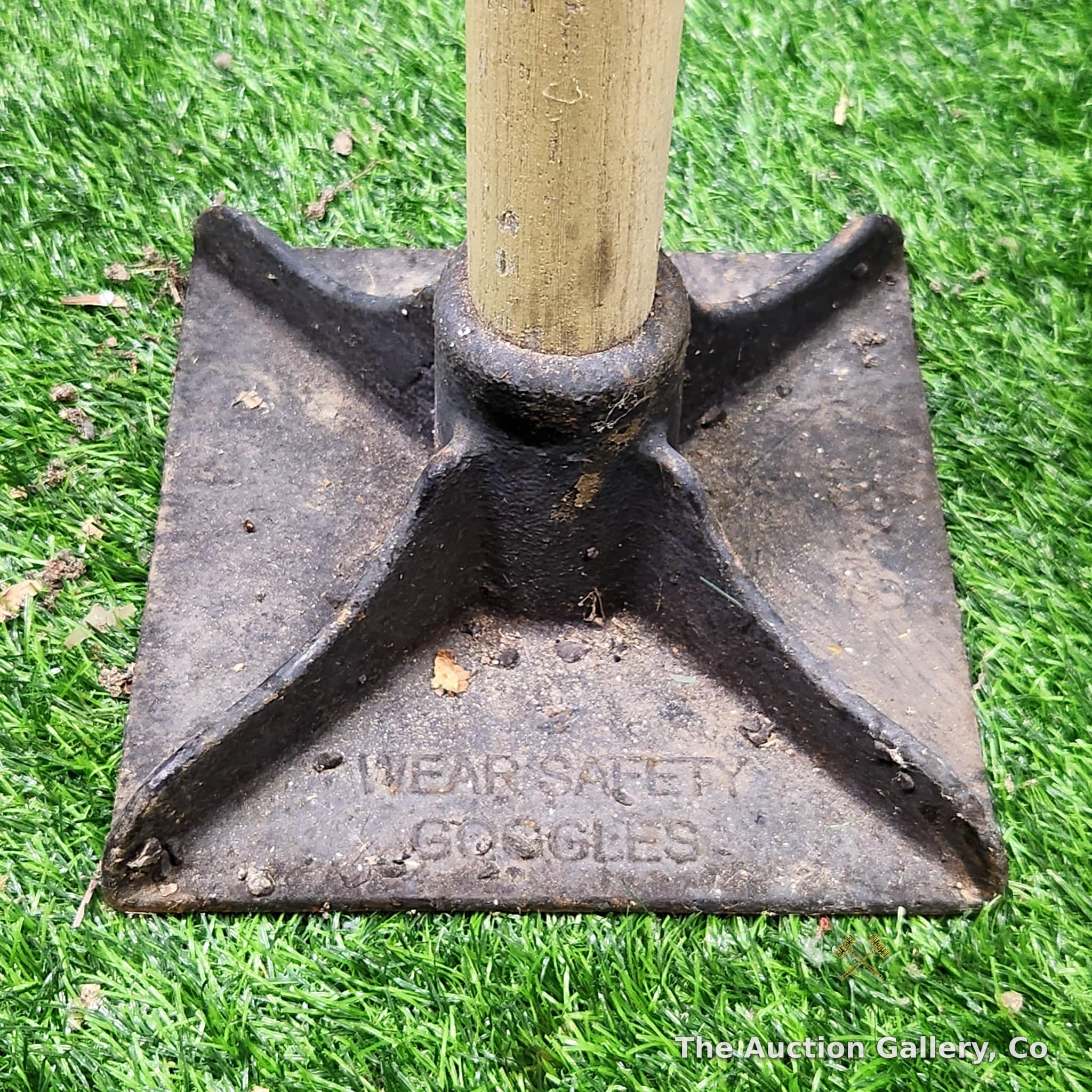 Collins Axe 8x8 Tamper, Cast Iron Base, Ash Handle