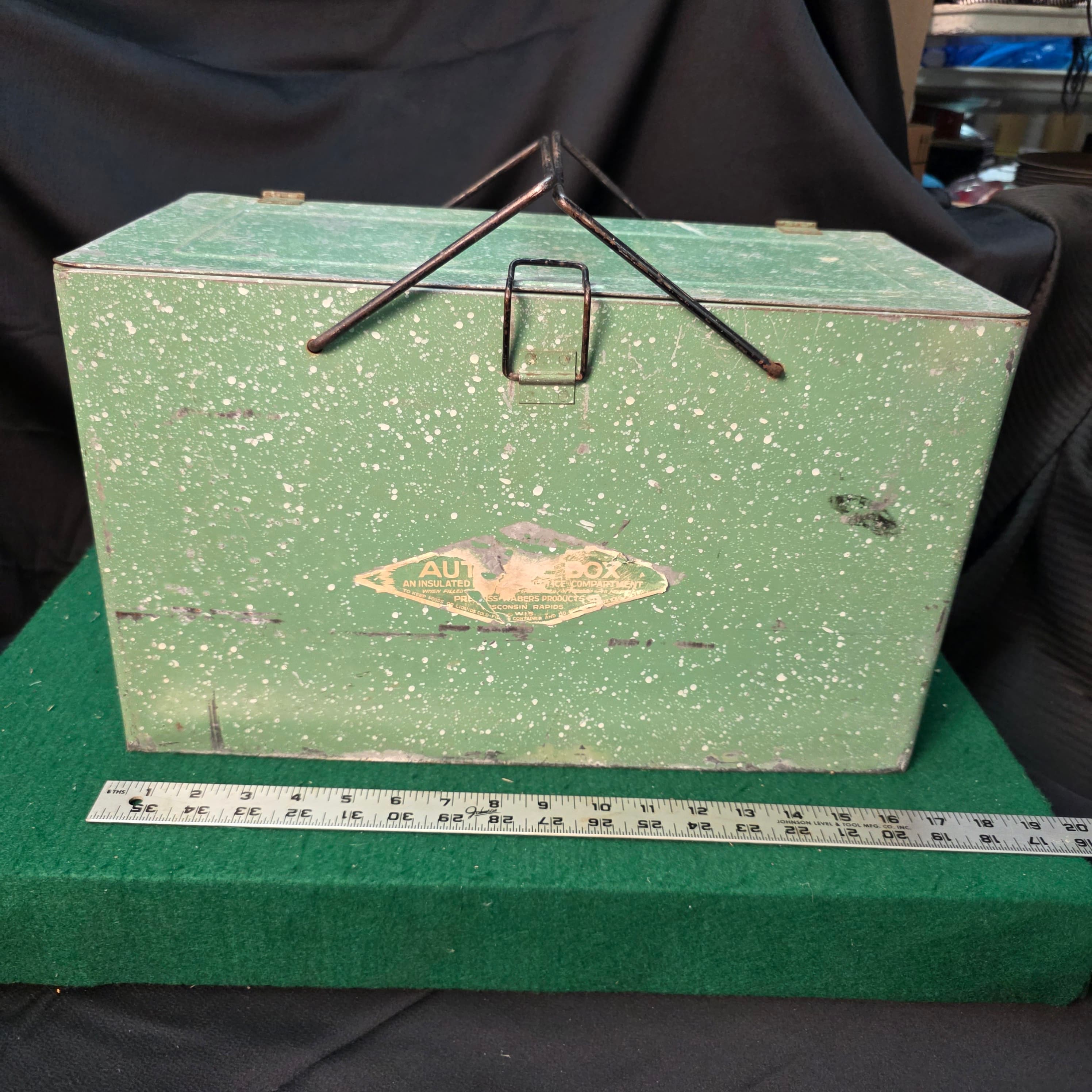Vintage Preway Auto Ice Box Metal Cooler Prentiss-Wabers Green Crackle Paint 18"