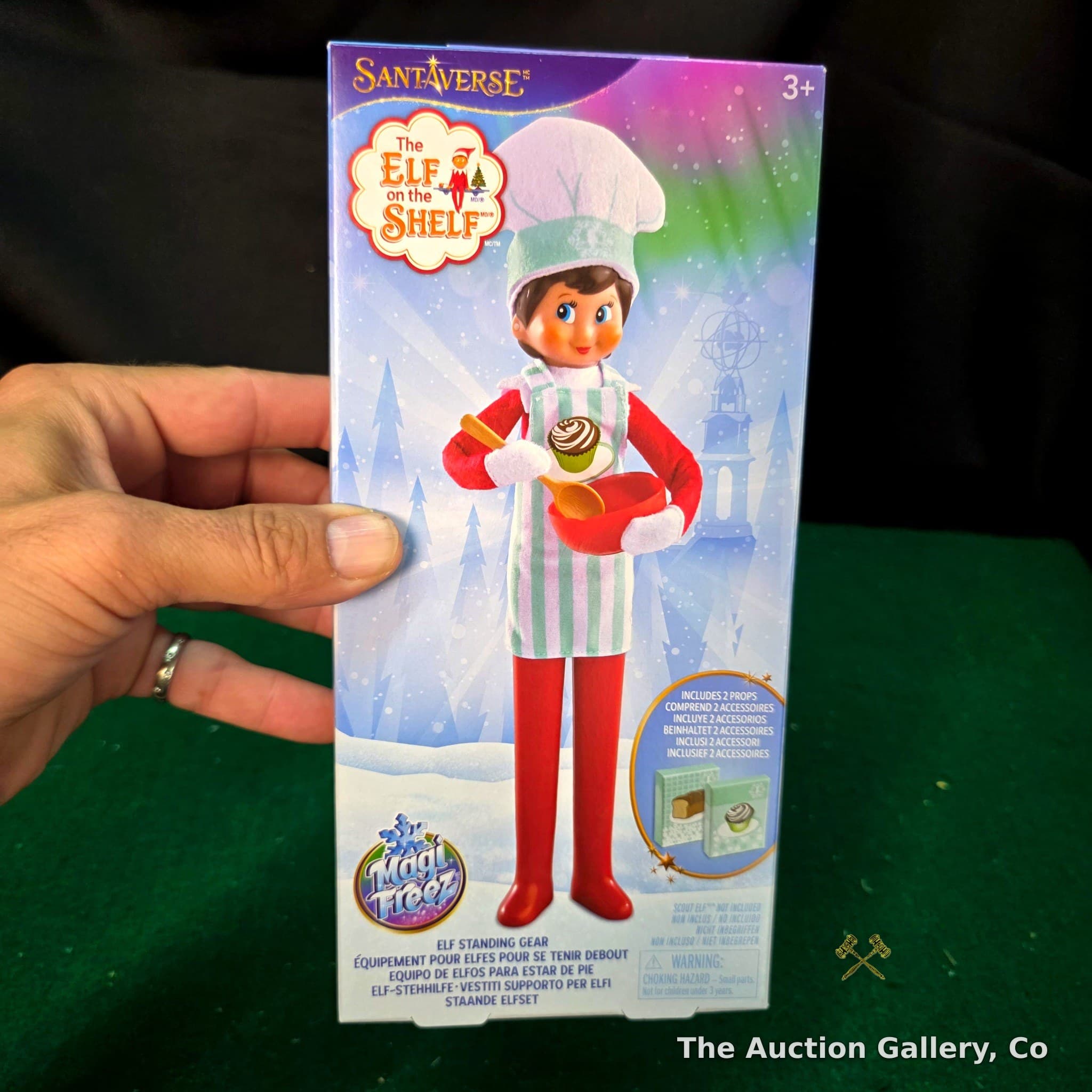 Elf on the Shelf MagiFreez Christmas Chef Standing Gear, New