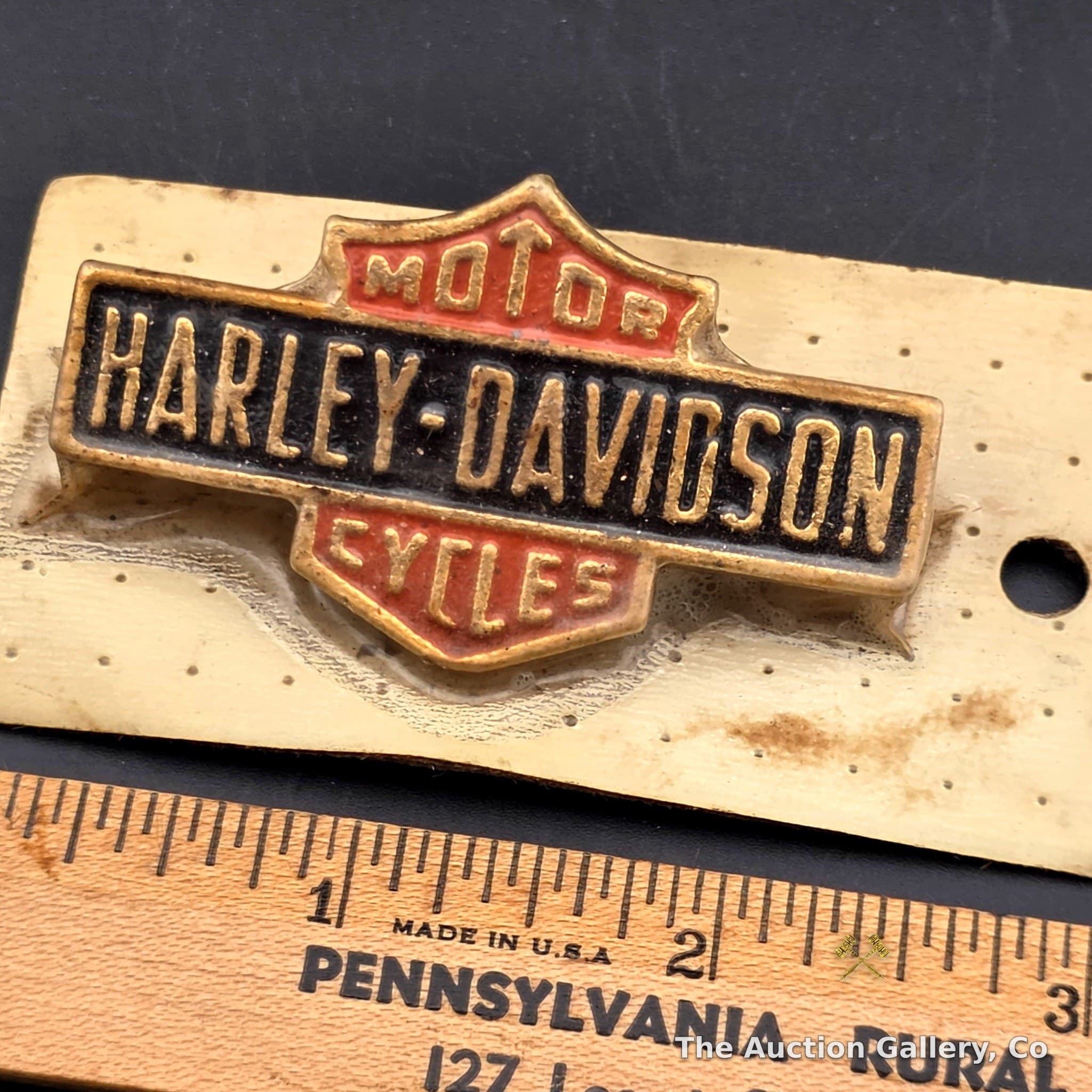 Vintage Harley-Davidson Bar & Shield Pin, Original Card