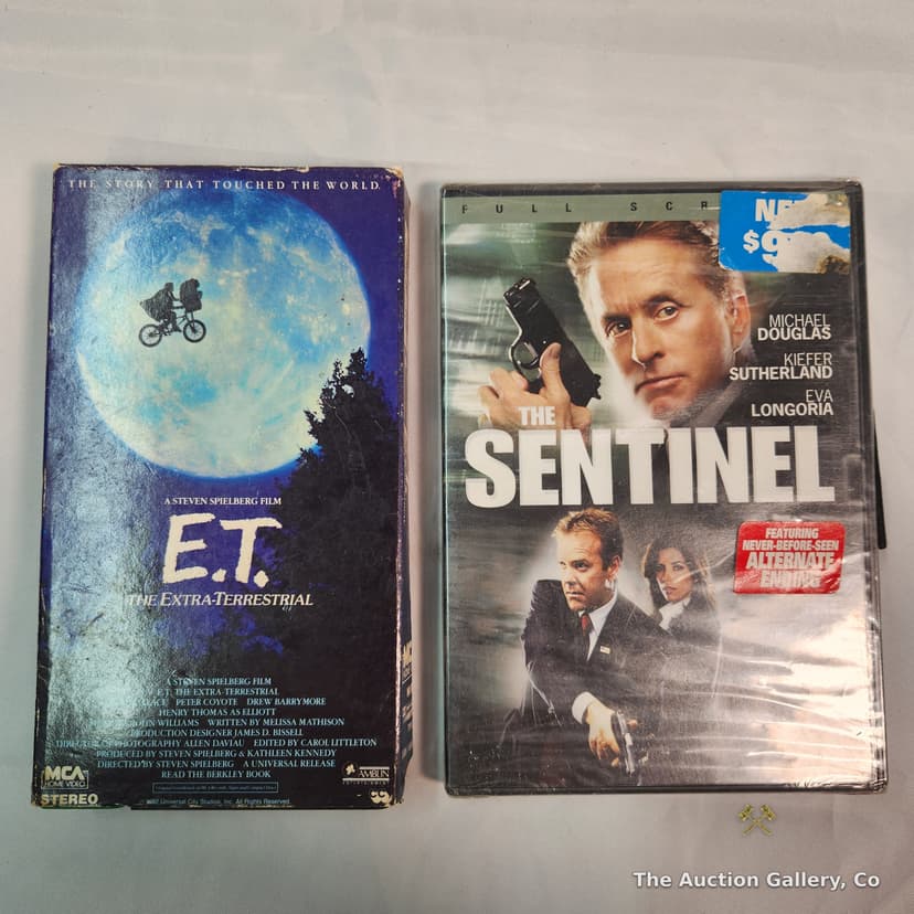 Mixed Lot β DVDs, VHS, Mikado Game, Pull-Back Cars & Easter Decor β photo 3