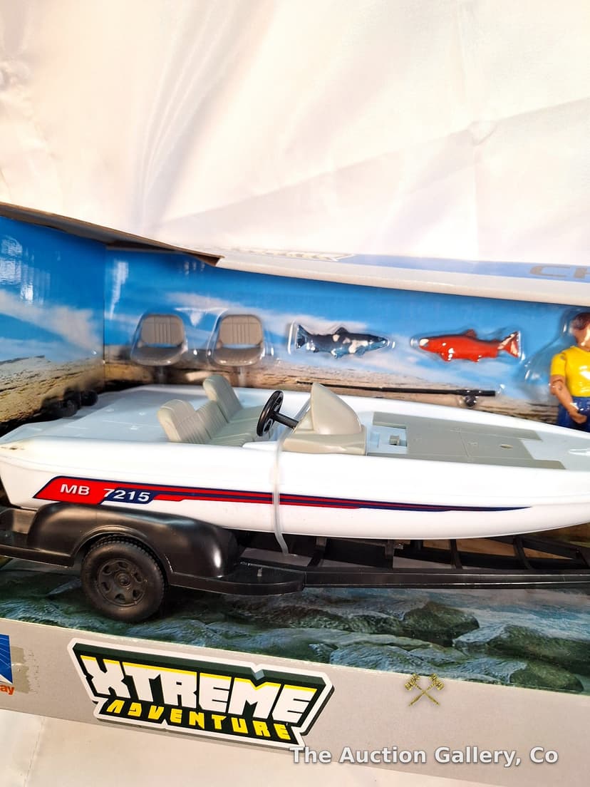 New Ray Xtreme Adventure Chevrolet Silverado 3500HD with Boat & Trailer, NIB