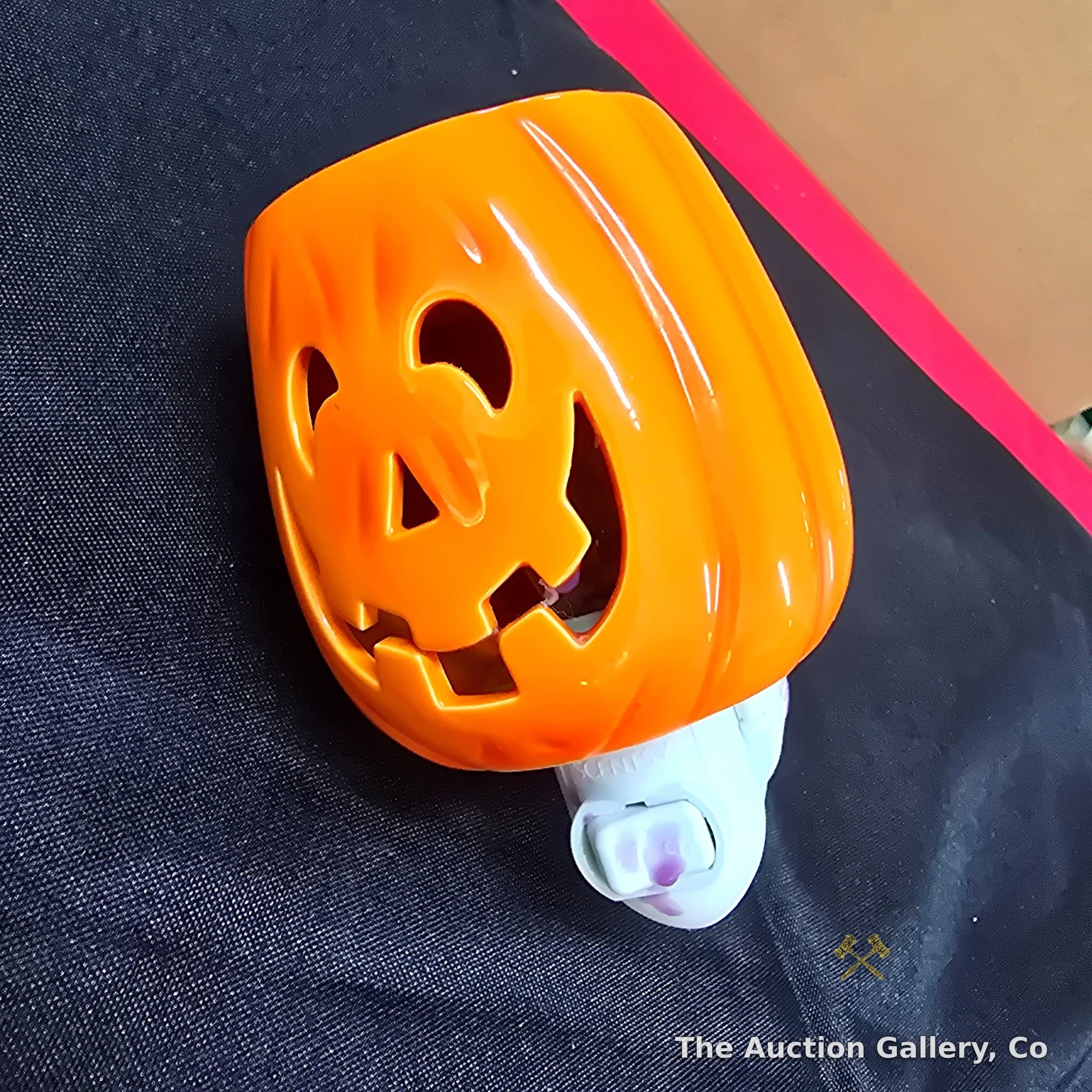 Scentsy Jack-O'-Lantern Halloween Plug-In Wax Warmer