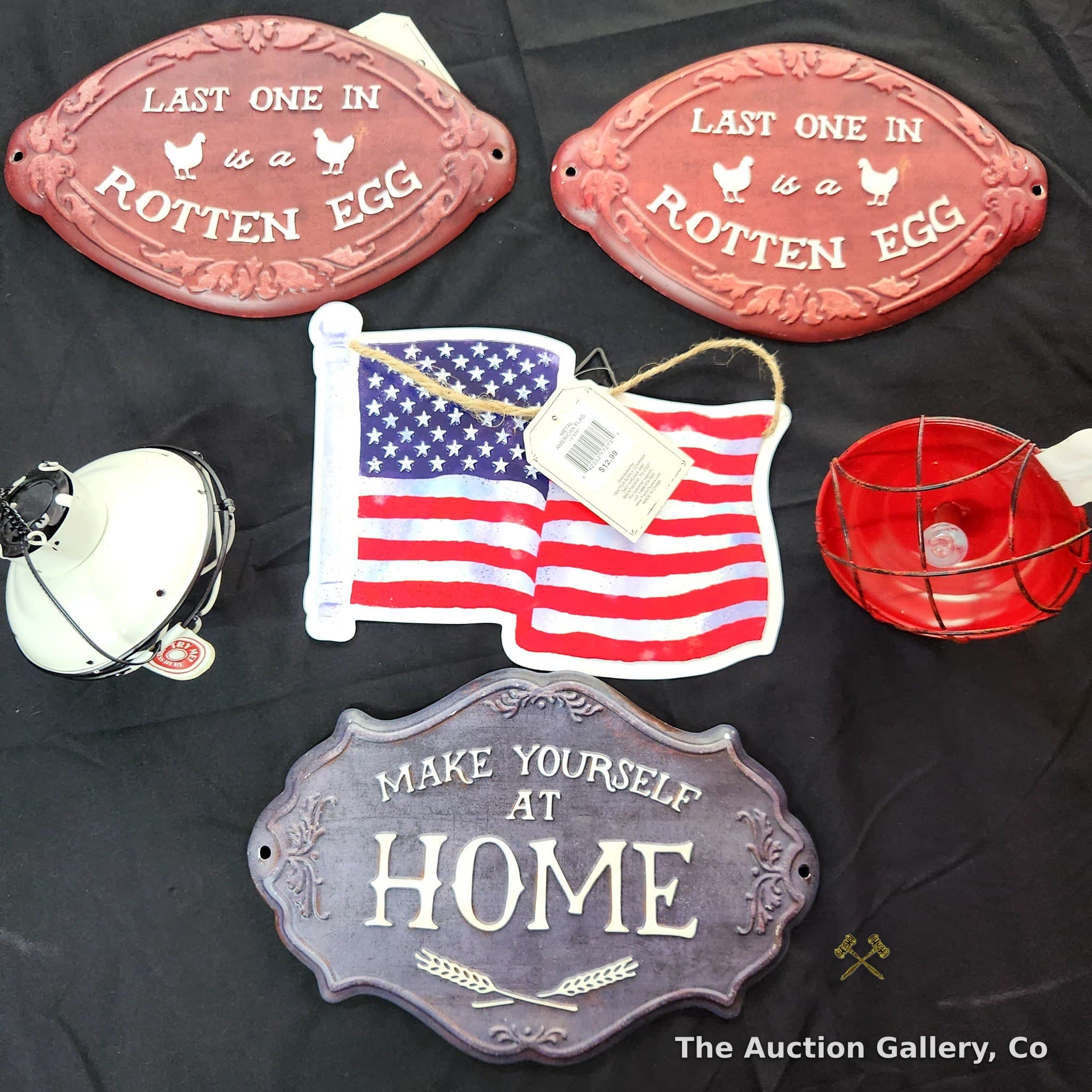 Farmhouse Decor Lot โ Signs, Flag, & Rustic Lights