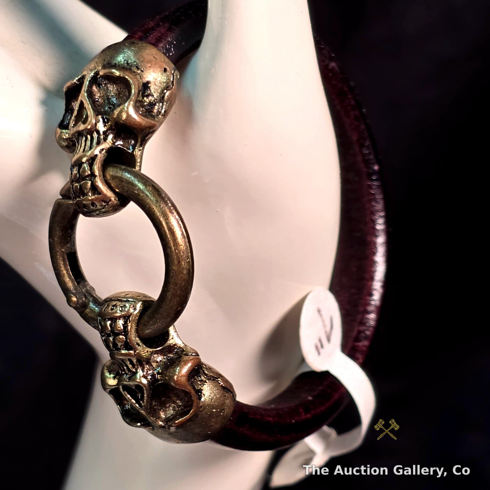 Skull Clasp Leather Bracelet, 7 Inch