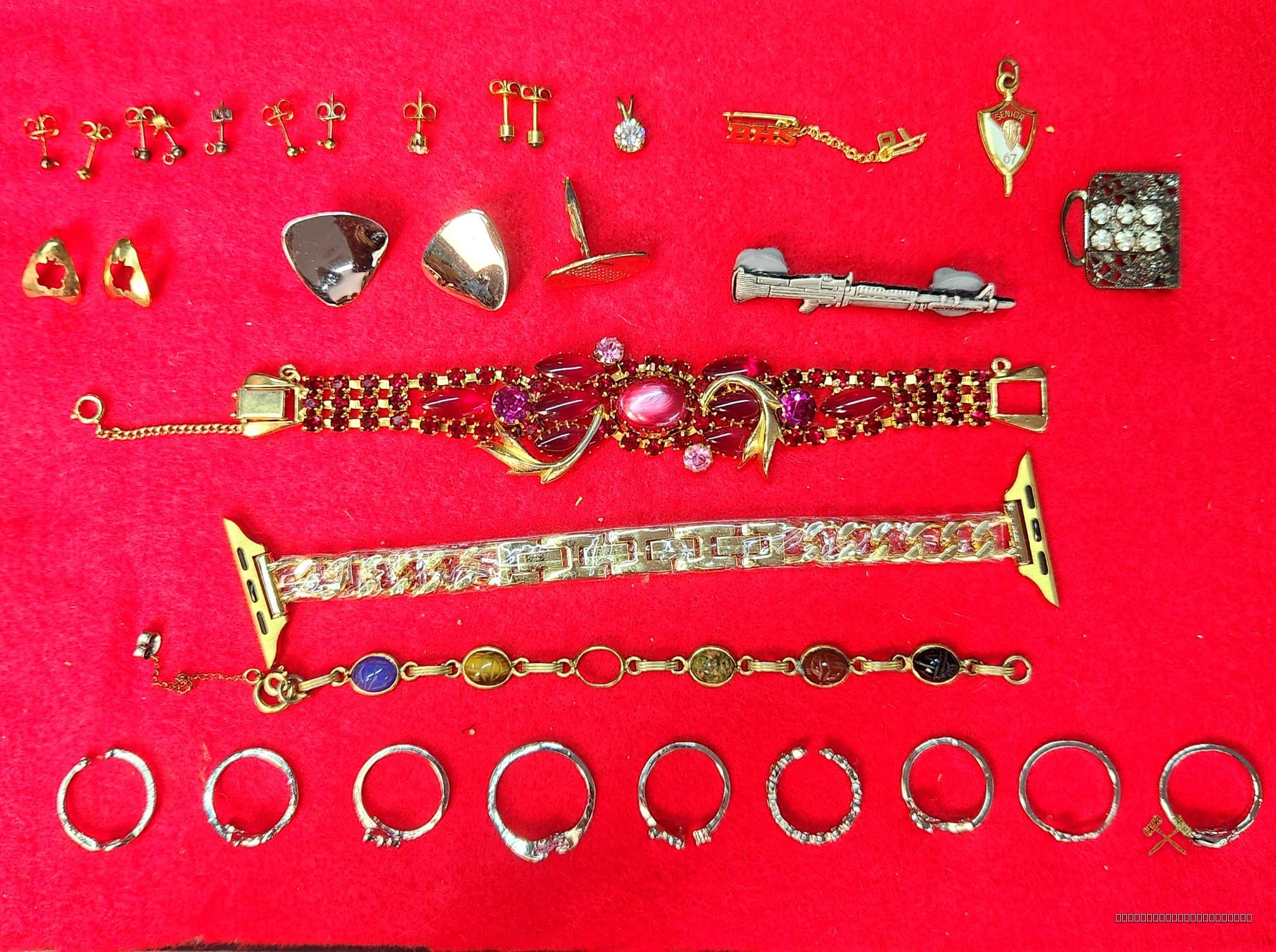 Mixed Costume Jewelry Lot โ Rings, Bracelets, Earrings, Pins