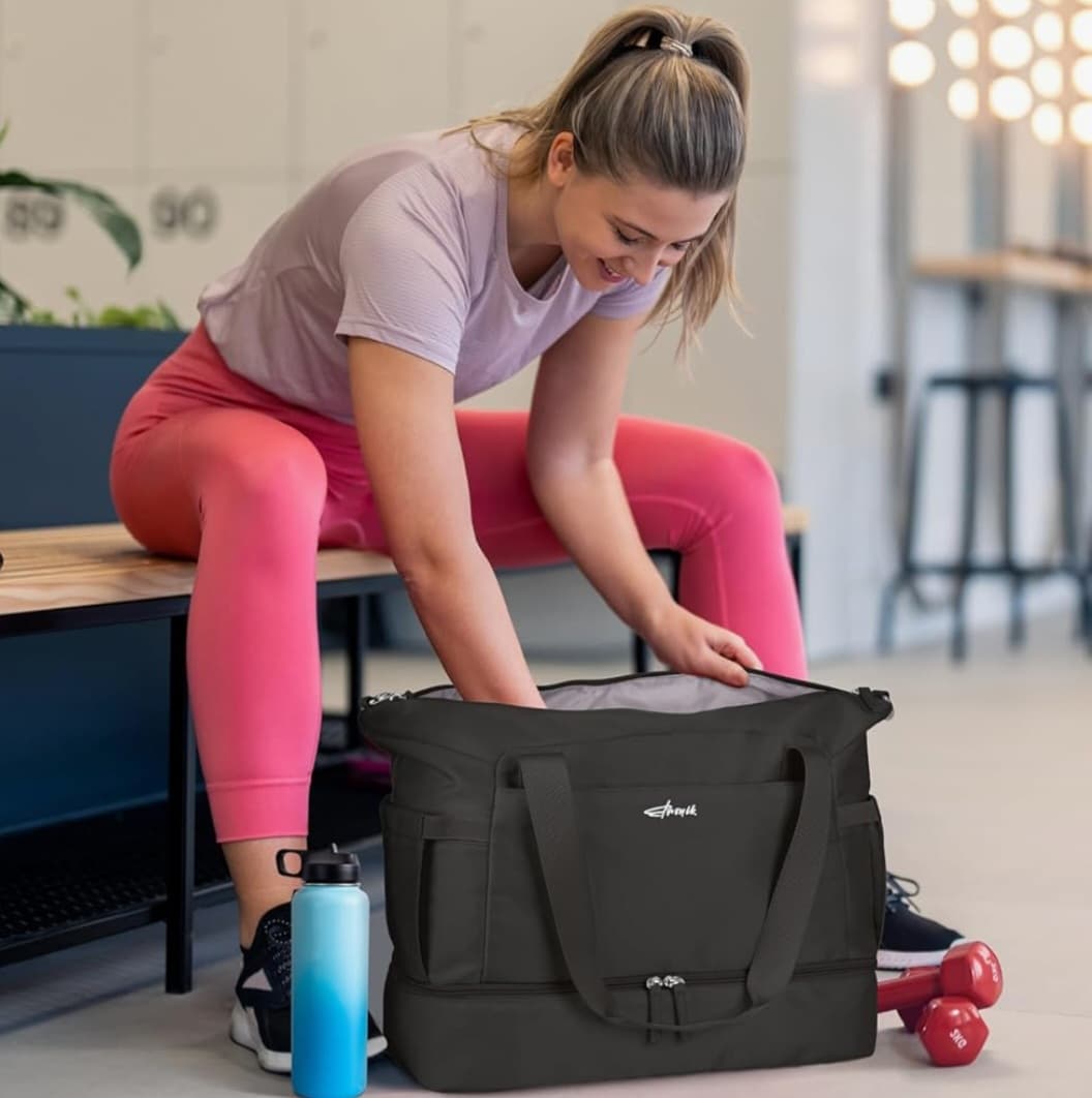 Large Duffel Bag - USB Charging Port - Travel/Gym/Carry On