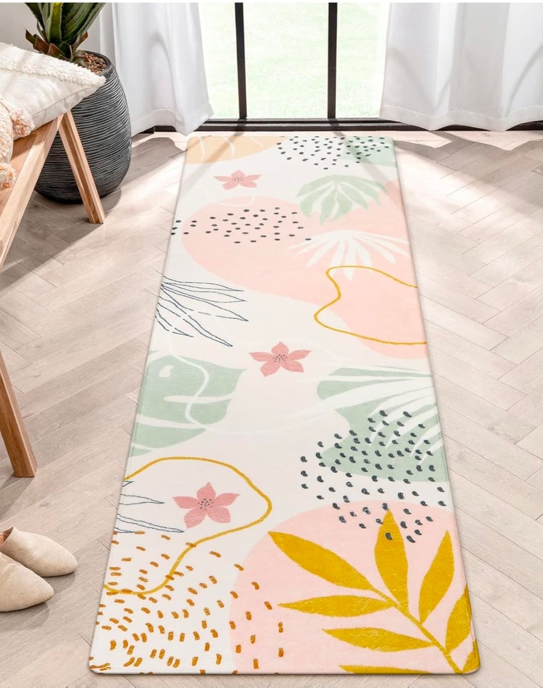 Botanical Print Pink Runner Rug (2' x 7')