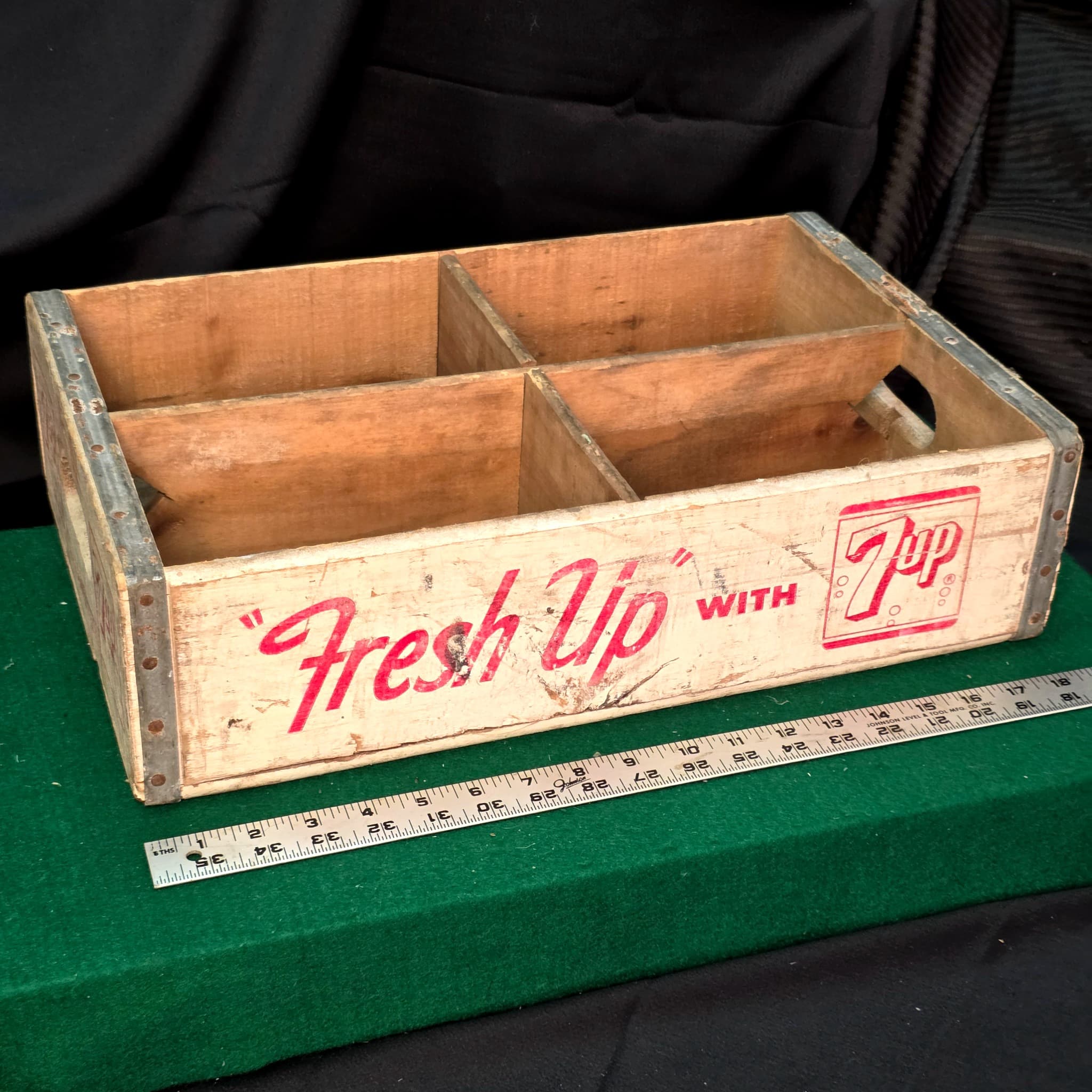 Vintage 7Up "Fresh Up" Wooden Soda Crate