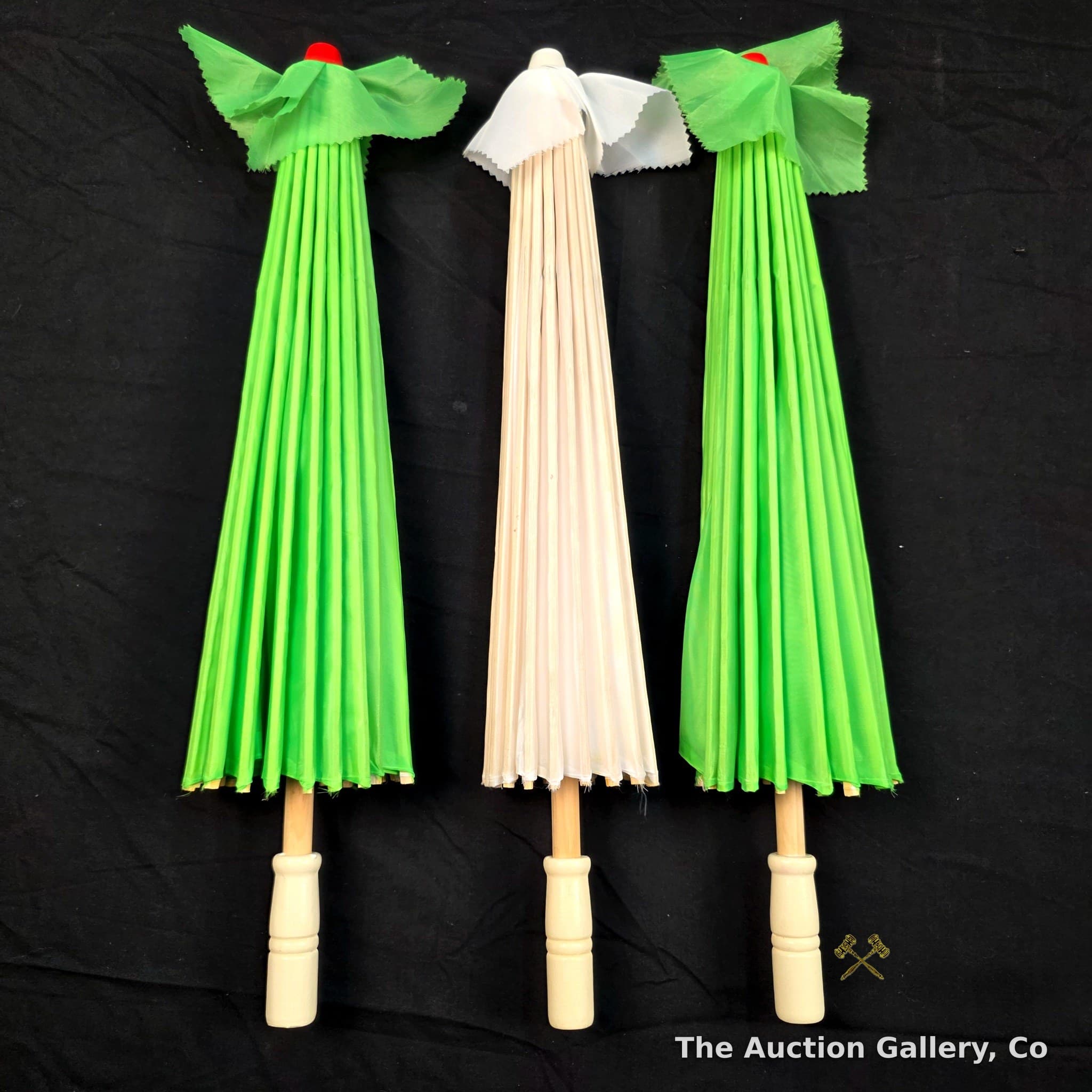 Decorative Parasols, Set of 3 โ Green & White