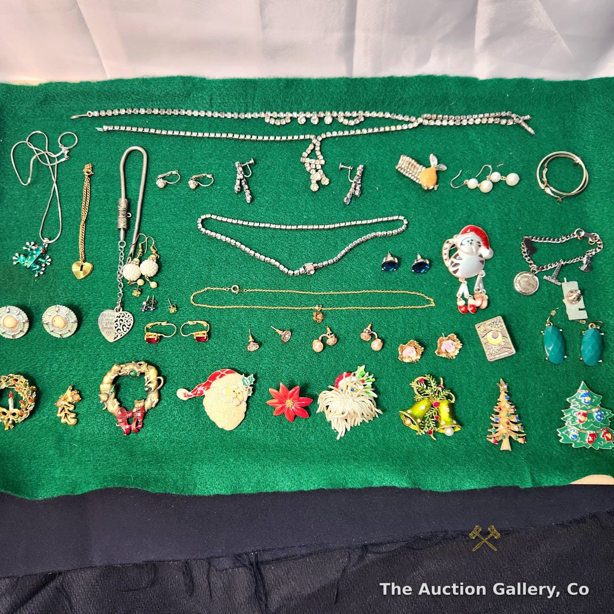 Mixed Vintage Costume Jewelry Lot, Christmas Brooches, Rhinestone Necklaces, Earrings
