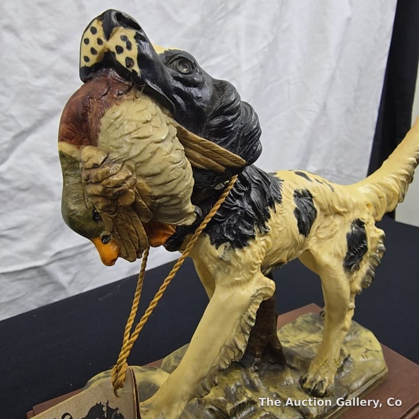 A. Santini Capodimonte Hunting Dog with Bird Figurine โ photo 2