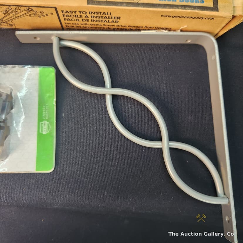 Genie Rail Extension Kits, Door Closer & Bracket, Mixed Lot โ photo 5