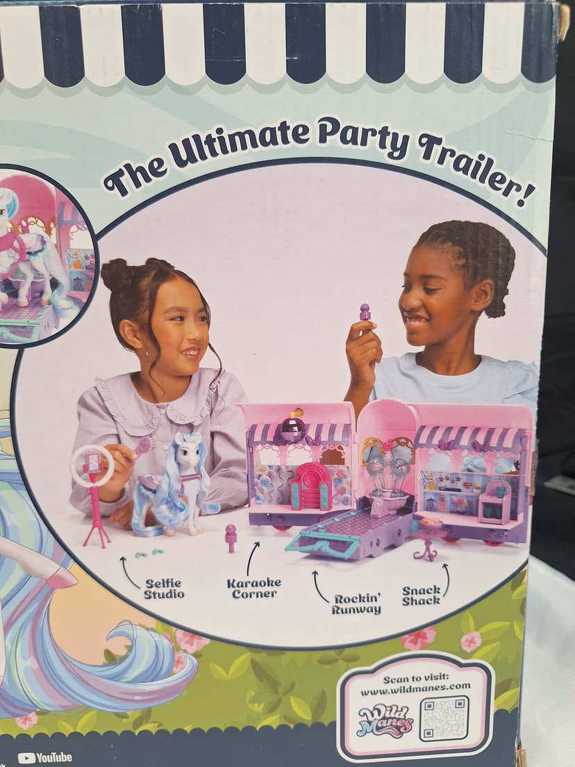 Wild Manes Perla's Clubhouse Trailer Playset, New in Box β photo 5