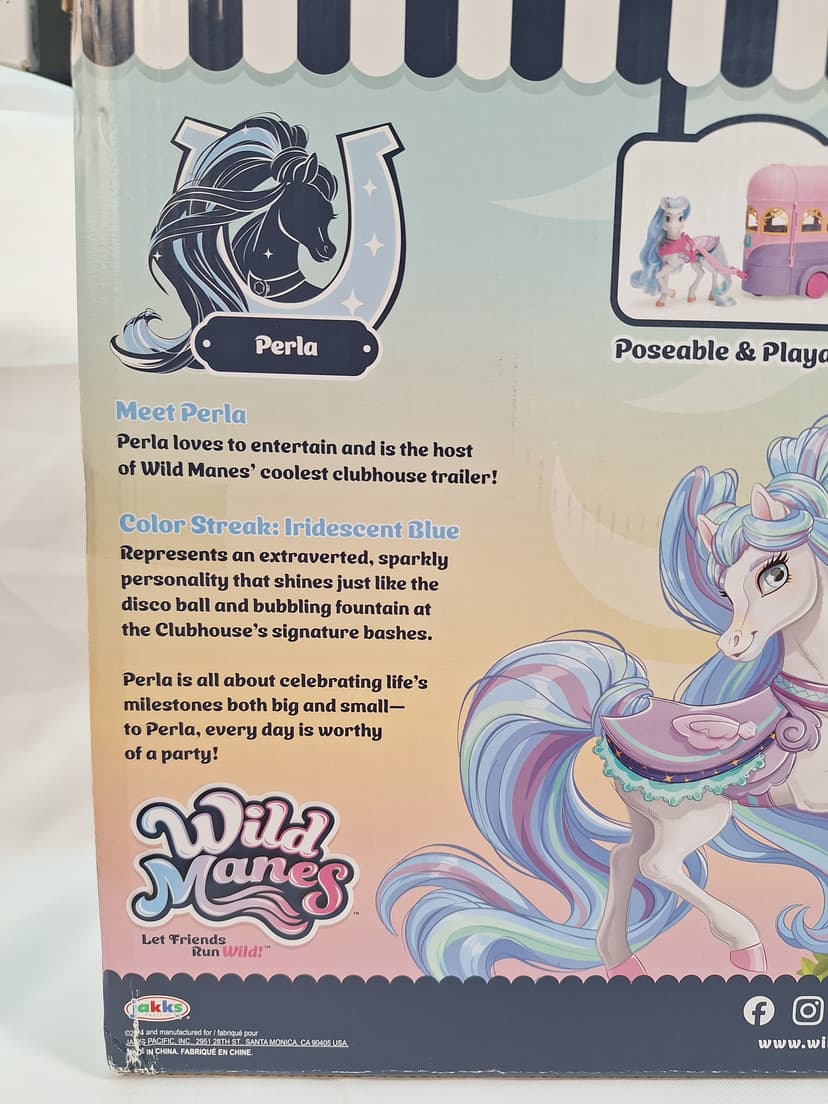 Wild Manes Perla's Clubhouse Trailer Playset, New in Box β photo 6