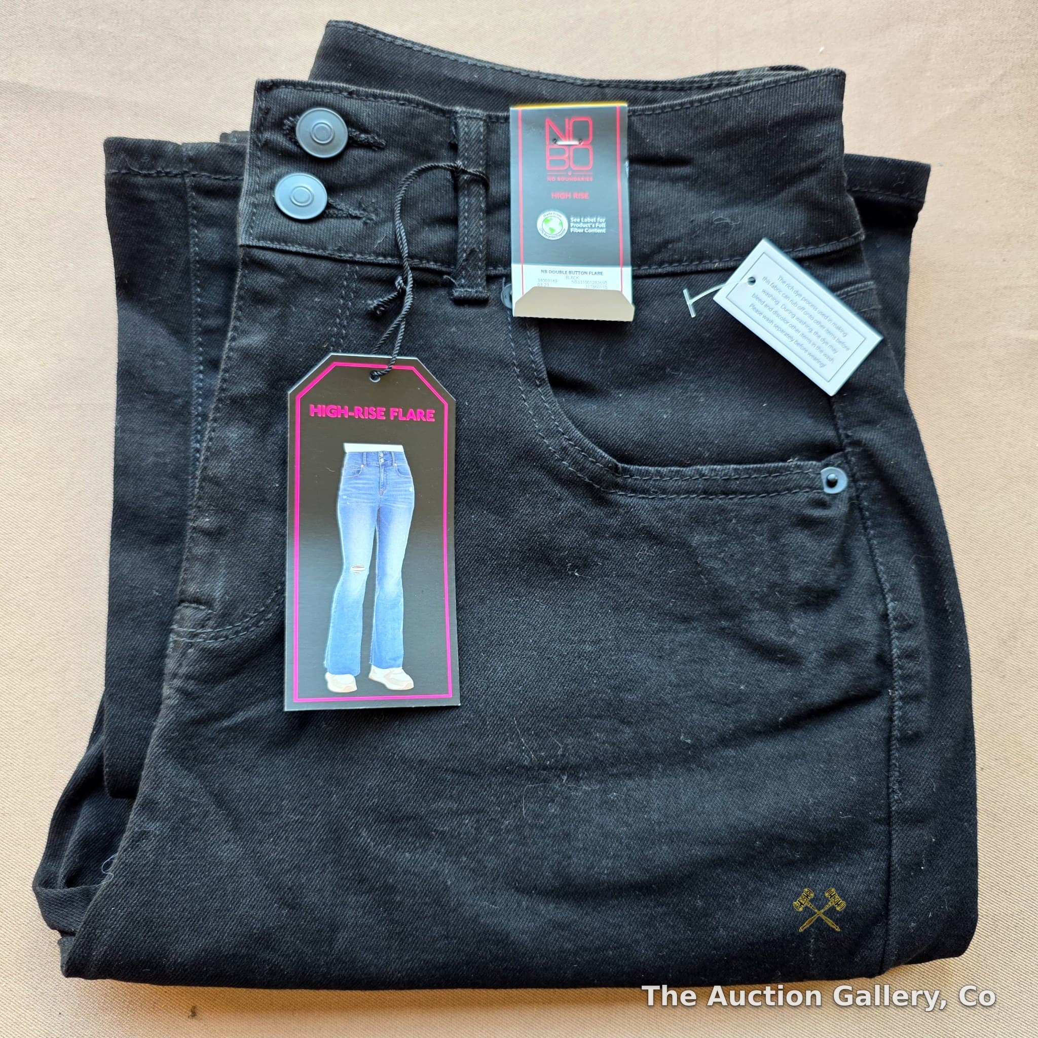 No Boundaries High-Rise Flare Jeans, Black, Size 13, NWT