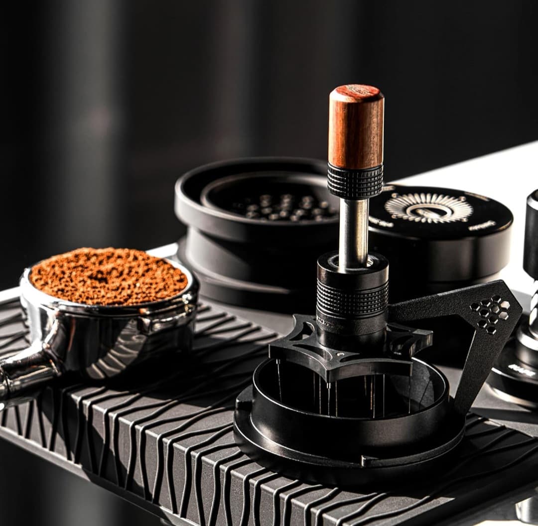 Expresso Stirrer with Dosing Funnel & Stand - 54mm