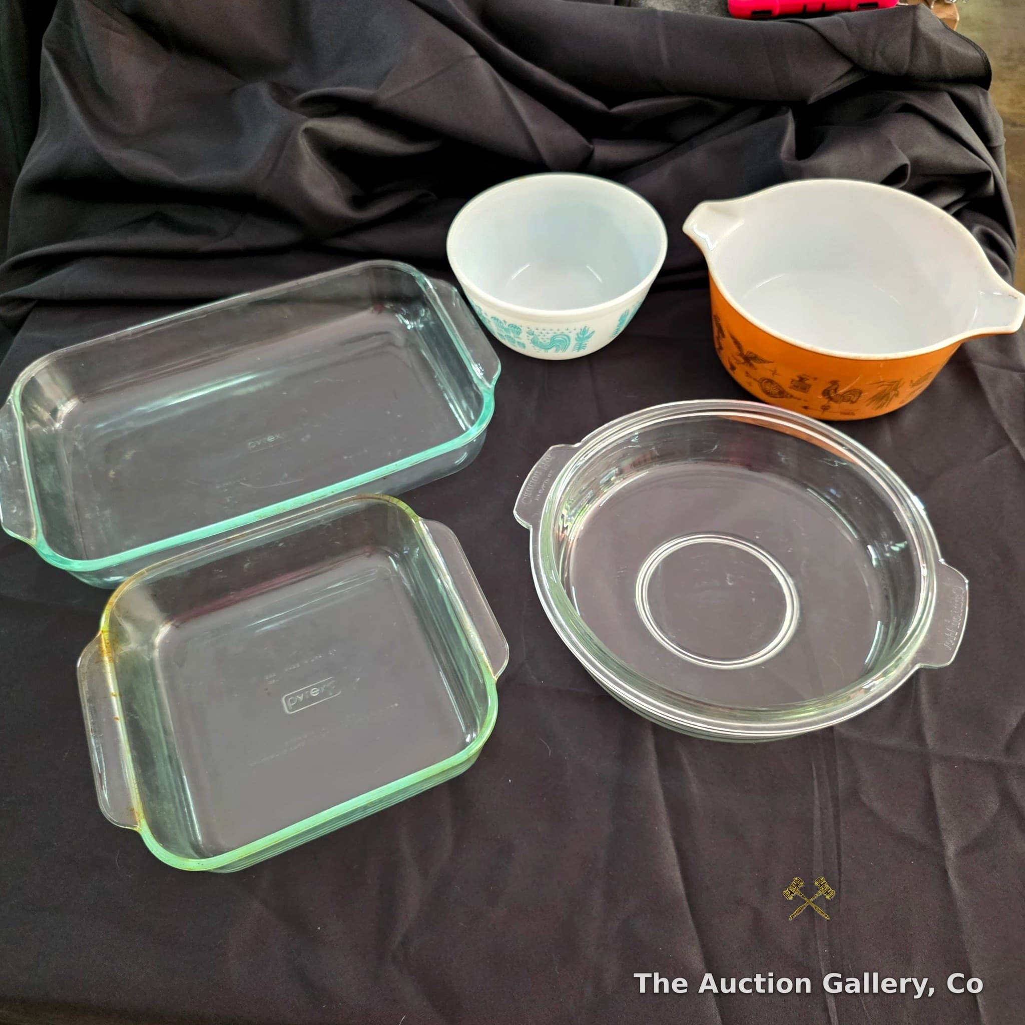 Vintage Pyrex Mixed Lot, 5 Pieces โ Butterprint, Early American, Clear Bakeware