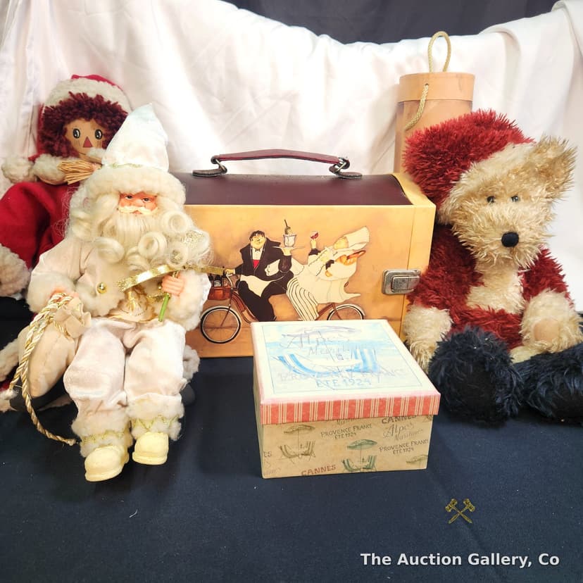 Christmas Lot โ Boyds Bear, Santa Doll, Rag Doll, Decorative Boxes