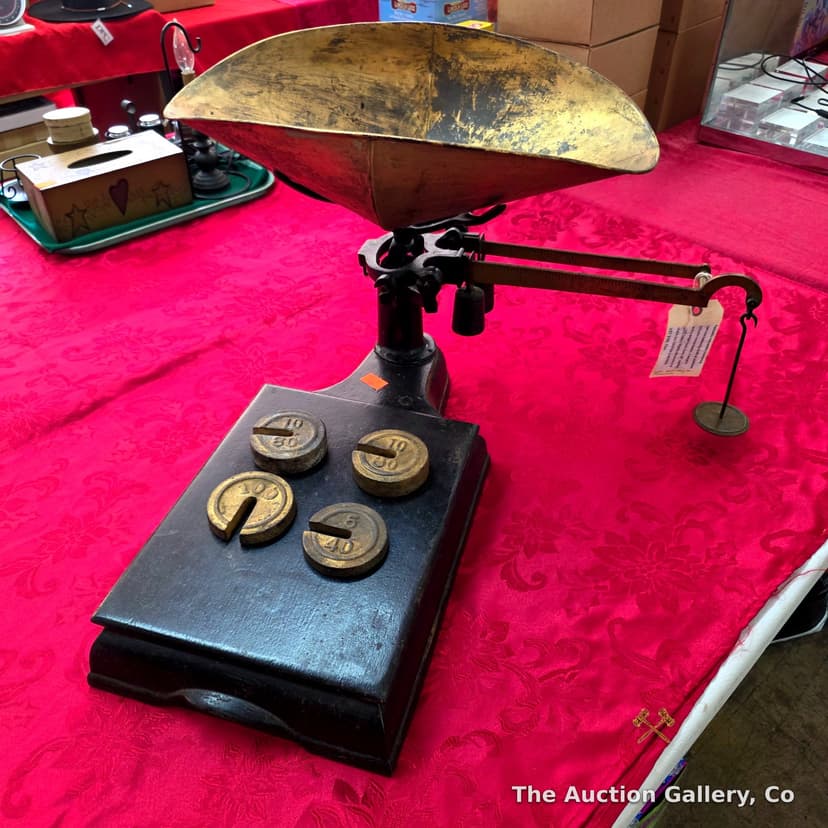 Fairbanks Antique Cast Iron Mercantile Balance Scale with Weights