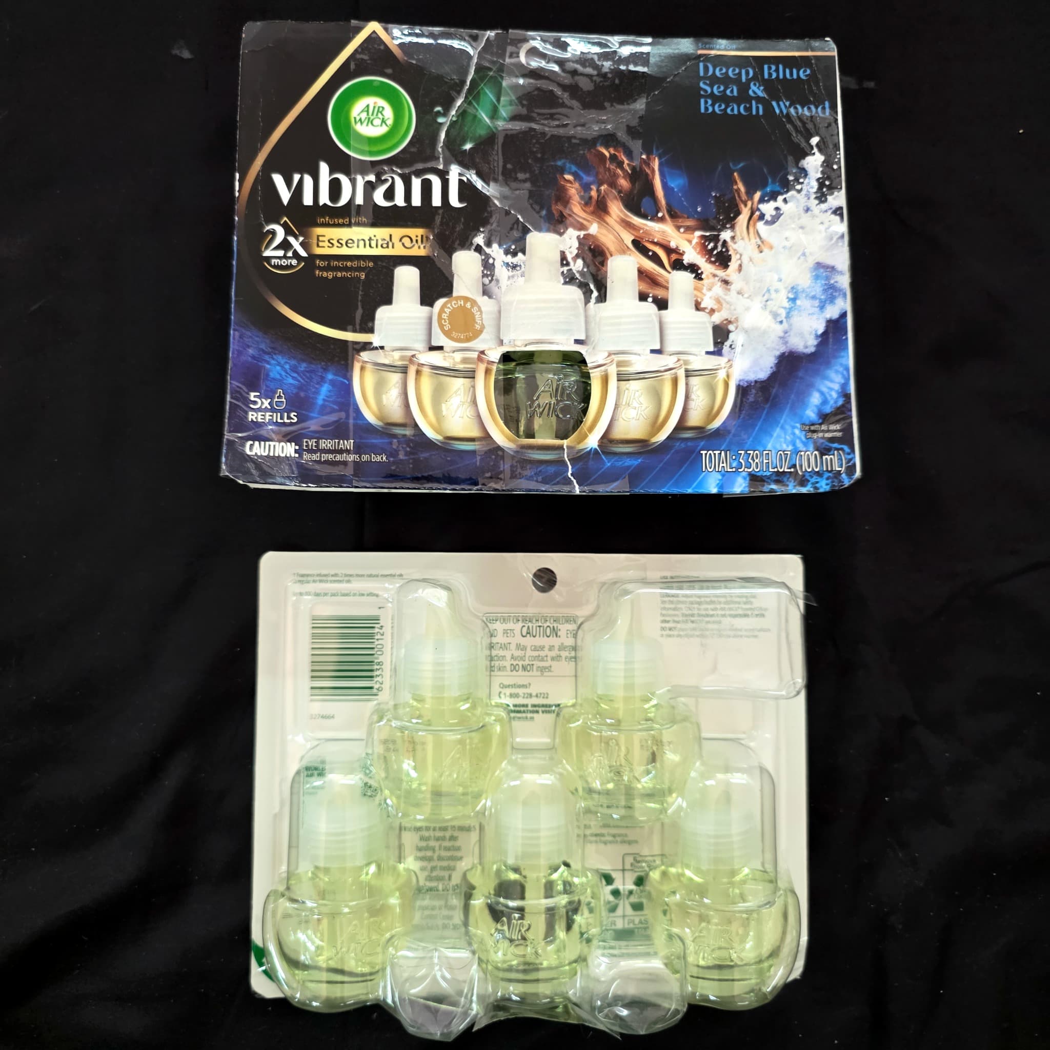 10 x Air Wick Vibrant Plug-In Air Freshener Refills, Deep Blue Sea & Beach Wood